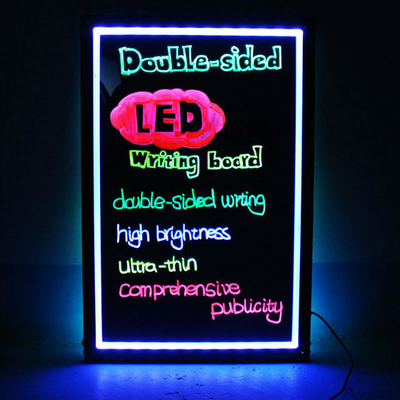 Buona resistenza al vento Controllo remoto lampeggiante Illuminato Cancellabile Neon LED Menù Messaggi Tavola di scrittura