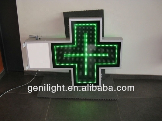 Display esterno a doppio lato a colori verdi a LED Croce Farmacia segno con angolo di visione ampio