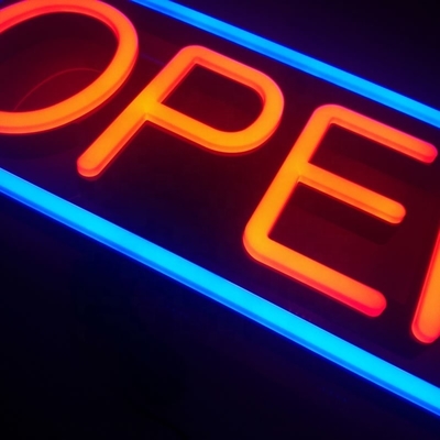 Superluminosità Rectangle LED Open Sign per un design facile e alla moda
