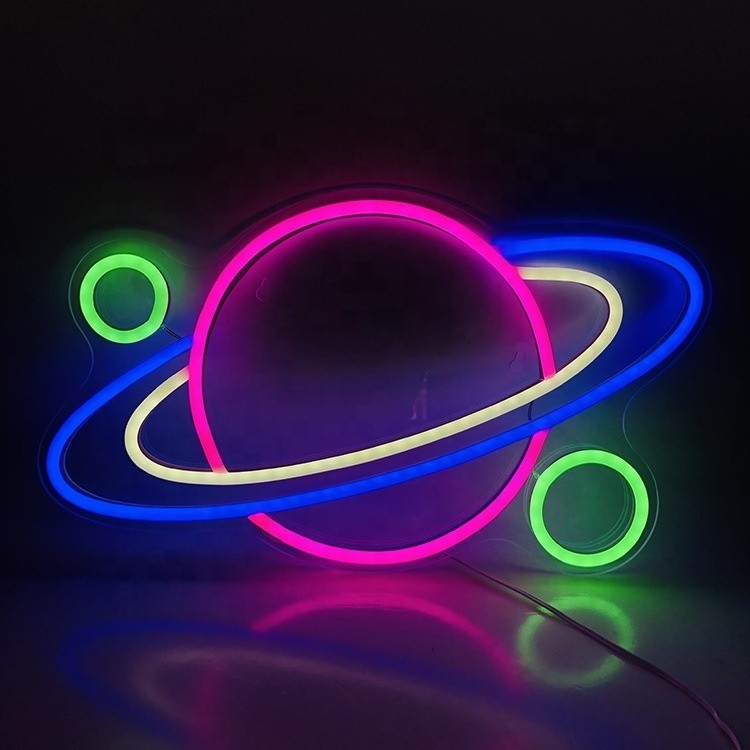 Trasforma la tua stanza in uno spazio fresco e alla moda con il nostro segnale LED al neon planetario